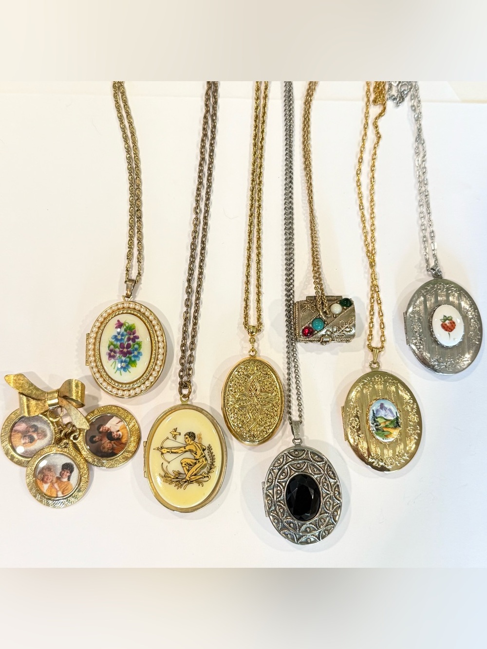 Vintage Avon 1928 Locket Bundle Floral Victorian Style Porcelain Hand Painted - Picture 3 of 9